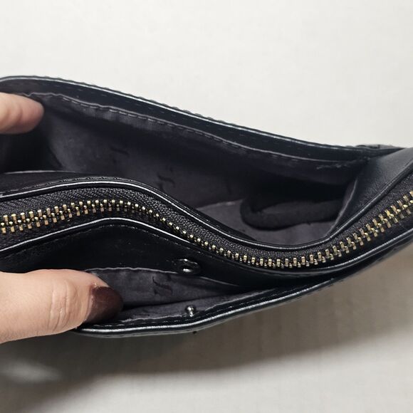 Simply VERA WANG Black Clutch Signature Wristlet - Picture 5 of 7